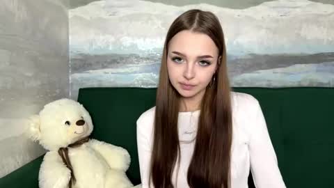 Anna Scovich online show from November 22, 11:31 am