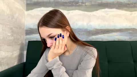 Anna Scovich online show from December 14, 11:04 am