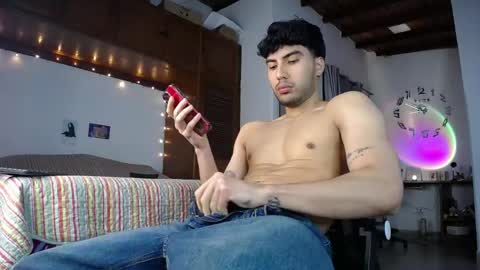 Snapshot of farid_24 chatting on April 2, 1:47 am farid_24 online show from April 2, 1:47 am