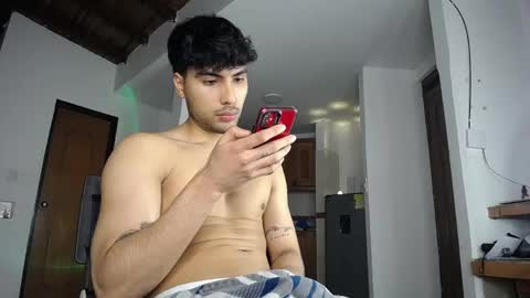 Snapshot of farid_24 chatting on April 11, 2:27 am farid_24 online show from April 11, 2:27 am