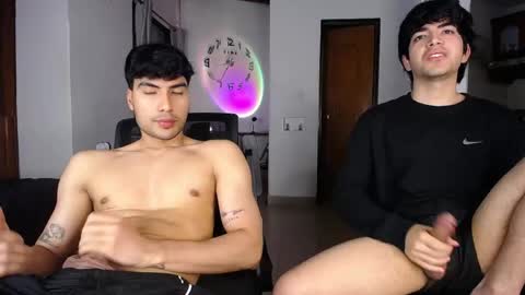 Snapshot of farid_24 chatting on May 1, 1:32 am farid_24 online show from May 1, 1:32 am