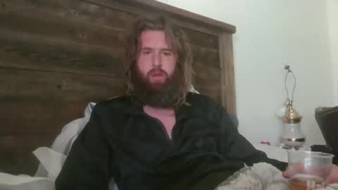 Snapshot of farmerboyart chatting on April 14, 9:10 pm farmerboyart online show from April 14, 9:10 pm