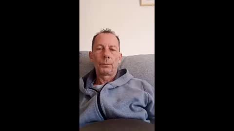 farrgus online show from April 25, 10:51 am