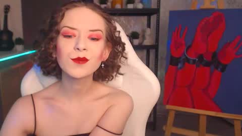 Fascinating   Eyes online show from November 2, 8:00 pm