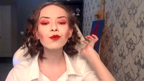 Snapshot of fascinating___eyes chatting on June 10, 9:57 pm Fascinating Eyes online show from June 10, 9:57 pm