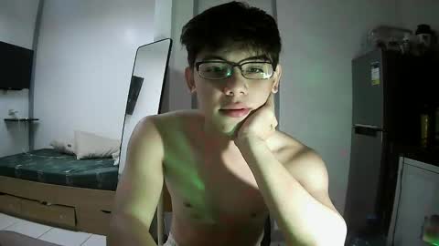 fastfucker_22 online show from February 6, 4:06 am