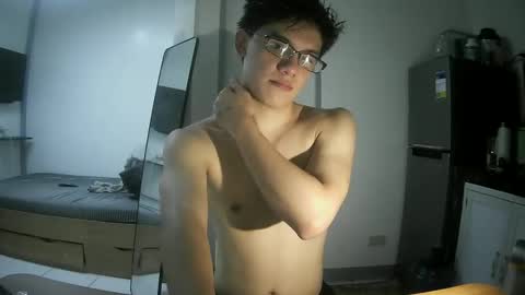 fastfucker_22 online show from March 18, 4:21 pm