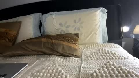 Snapshot of fastuga24 chatting on January 4, 5:37 pm Fastuga24 online show from January 4, 5:37 pm