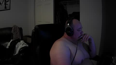 fat_naked_loner online show from March 18, 1:20 am