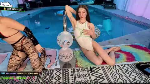  Lily  Waifu  online show from June 7, 12:26 am