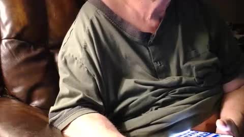 Snapshot of fatdickad chatting on February 25, 8:24 am fatdickad online show from February 25, 8:24 am