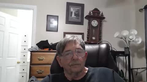 Snapshot of fatdickad chatting on March 1, 9:28 pm fatdickad online show from March 1, 9:28 pm