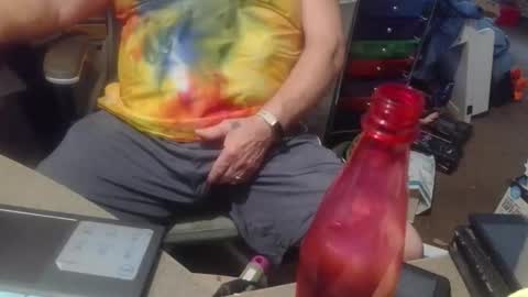 Snapshot of fatfreddythecat chatting on May 2, 9:09 pm Fred. online show from May 2, 9:09 pm