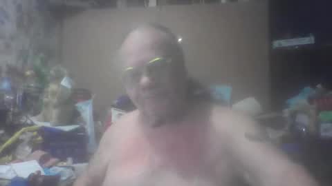 Snapshot of fatfreddythecat chatting on May 8, 4:40 am Fred. online show from May 8, 4:40 am