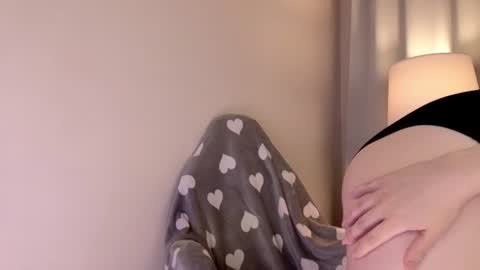 Snapshot of fatinsey chatting on July 20, 10:39 am Tina online show from July 20, 10:39 am