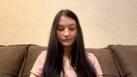 Aurora 18yo online show from March 5, 10:11 am