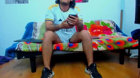 favid95 online show from April 29, 5:30 pm