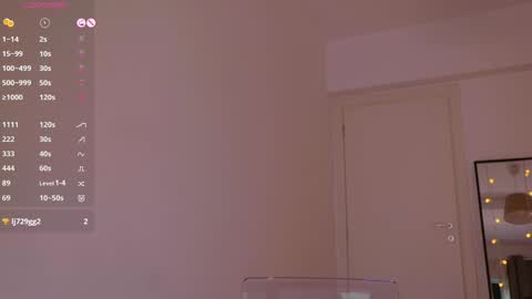 Snapshot of fazeyj chatting on January 31, 7:07 am FazeyJ online show from January 31, 7:07 am