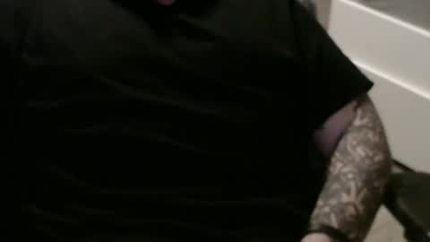 fbouncer online show from March 15, 9:10 pm