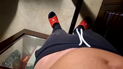 Snapshot of fede2985 chatting on January 2, 2:46 pm Fede online show from January 2, 2:46 pm