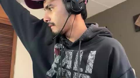 Snapshot of fede69x chatting on March 18, 4:43 pm federik online show from March 18, 4:43 pm