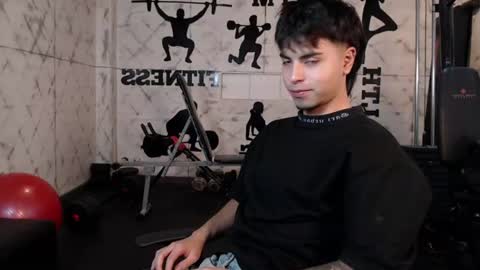 Snapshot of fedeviale chatting on July 3, 4:30 am Fede online show from July 3, 4:30 am