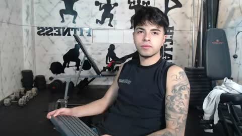 Snapshot of fedeviale chatting on July 7, 3:42 am Fede online show from July 7, 3:42 am