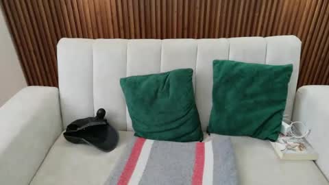 Snapshot of feelina_firesoul chatting on June 15, 2:08 pm Feelena online show from June 15, 2:08 pm