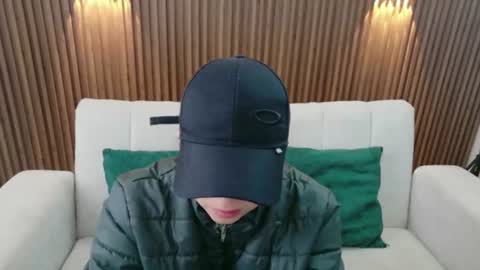 Feelena online show from July 11, 6:54 pm