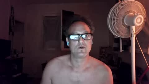 Snapshot of feetfetish31826887 chatting on July 27, 12:39 am feetfetish31826887 online show from July 27, 12:39 am