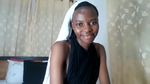 Snapshot of feetlovely507541 chatting on June 8, 5:13 pm feetlovely507541 online show from June 8, 5:13 pm