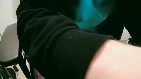 feetlover7878 online show from March 11, 4:51 pm