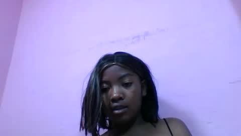 Snapshot of felice364342 chatting on May 16, 6:32 am felice364342 online show from May 16, 6:32 am