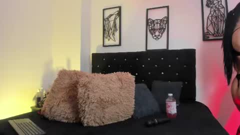 Snapshot of felinagrrr chatting on July 1, 6:29 pm felina online show from July 1, 6:29 pm