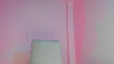 Snapshot of felinebloodbite chatting on October 5, 5:39 am LUNA UPDATE Ill be back soon still recovering but feeling better . online show from October 5, 5:39 am