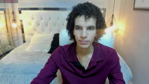 Snapshot of felix_haze chatting on May 13, 6:27 pm FELIPE online show from May 13, 6:27 pm