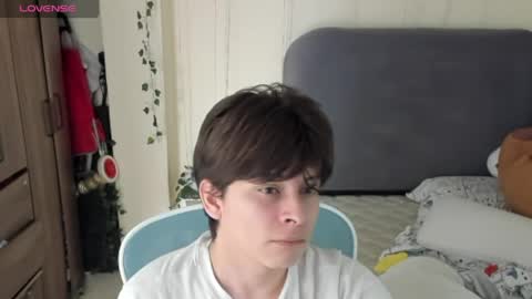 Snapshot of felix_leex chatting on June 4, 7:09 pm Felix leex online show from June 4, 7:09 pm