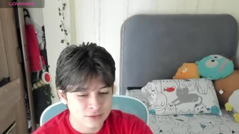 Snapshot of felix_leex chatting on June 9, 6:52 pm Felix leex online show from June 9, 6:52 pm