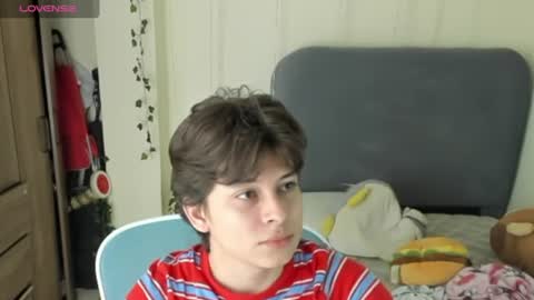 Snapshot of felix_leex chatting on June 13, 7:12 pm Felix leex online show from June 13, 7:12 pm