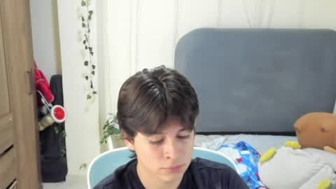 Snapshot of felix_leex chatting on June 29, 7:03 pm Felix leex online show from June 29, 7:03 pm
