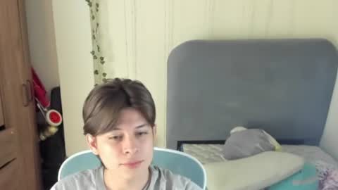 Snapshot of felix_leex chatting on July 26, 6:59 pm Felix leex online show from July 26, 6:59 pm