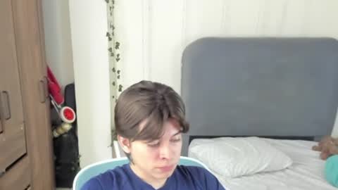 Snapshot of felix_leex chatting on July 28, 7:15 pm Felix leex online show from July 28, 7:15 pm