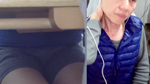 Snapshot of felixlau chatting on December 26, 10:59 am felixlau online show from December 26, 10:59 am