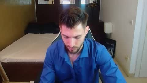 Snapshot of felixrook chatting on June 10, 6:56 am FelixRook online show from June 10, 6:56 am