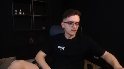 Snapshot of felixstark chatting on May 15, 6:04 pm FelixStark online show from May 15, 6:04 pm