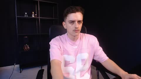 Snapshot of felixstark chatting on May 24, 6:51 am FelixStark online show from May 24, 6:51 am