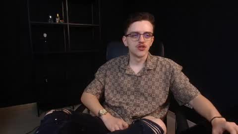 Snapshot of felixstark chatting on May 30, 4:09 am FelixStark online show from May 30, 4:09 am