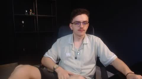 Snapshot of felixstark chatting on May 31, 5:26 am FelixStark online show from May 31, 5:26 am