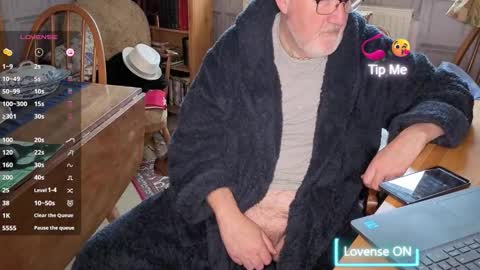 Adam online show from November 15, 9:28 am