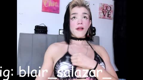 Snapshot of fem_boy6 chatting on January 27, 3:37 am fem_boy6 online show from January 27, 3:37 am